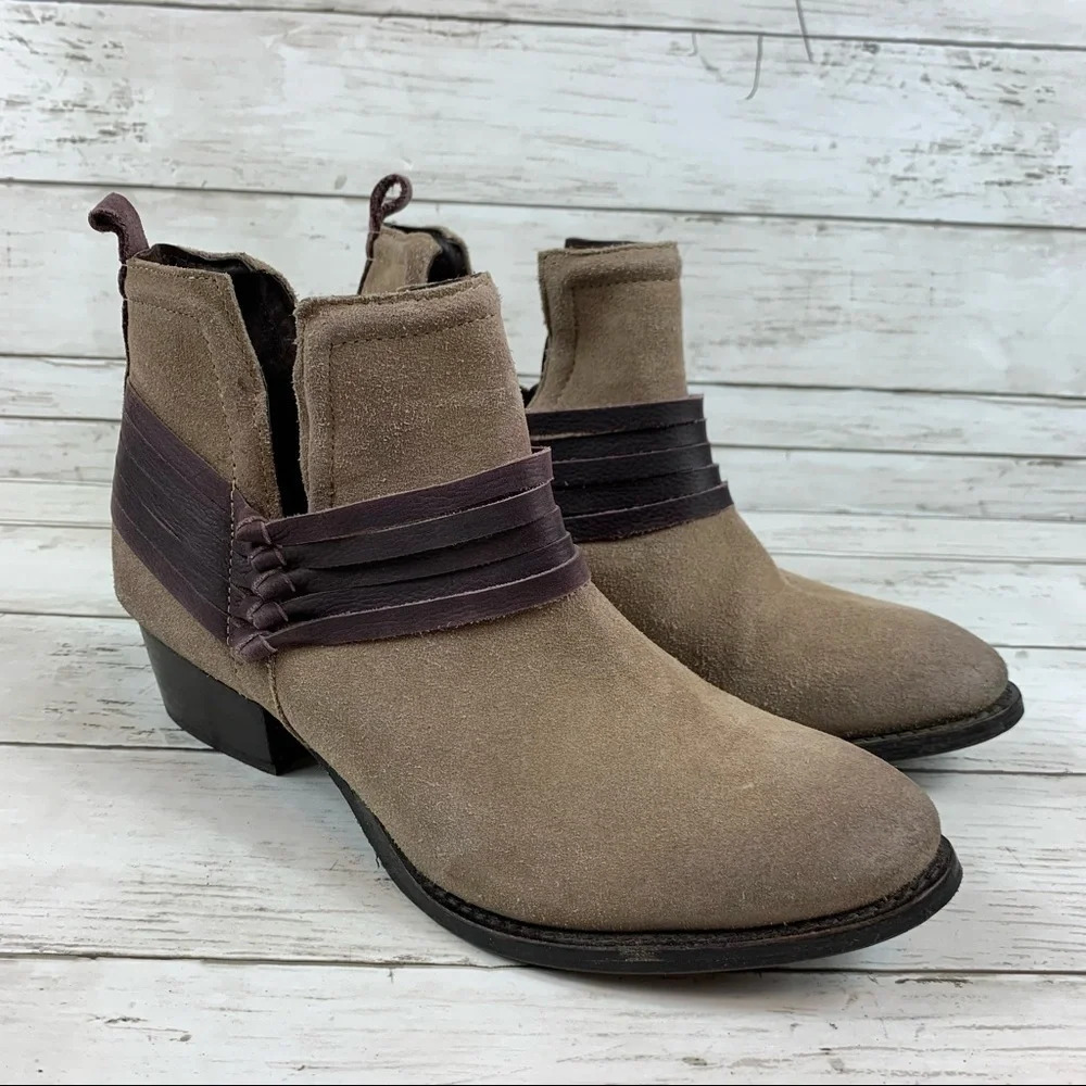 Diba Skiler Dust Brown Suede Leather Ankle Boots - Picture 2 of 13